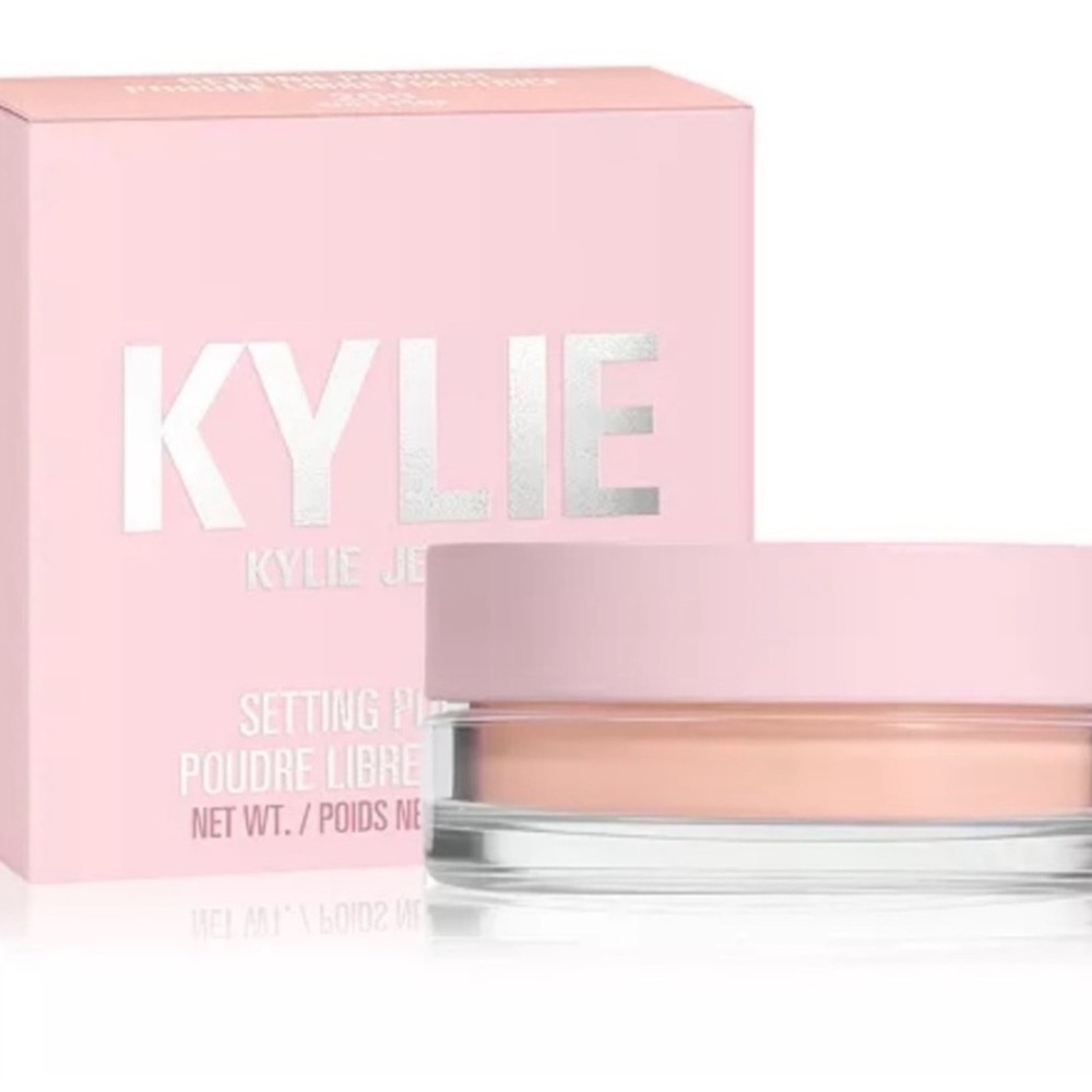 Kylie Cosmetics Soft Pink Setting Powder
